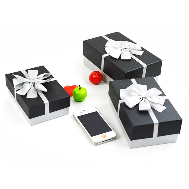 Small Gift Boxes With Bowknot