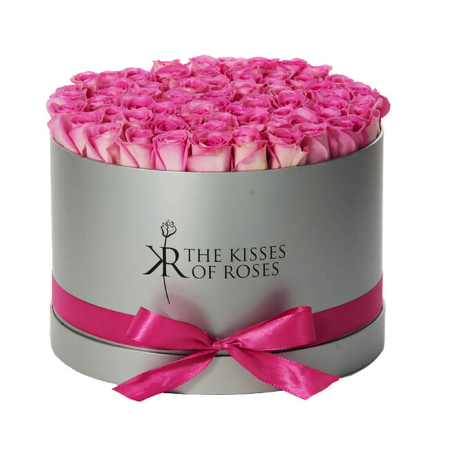 Beautiful Flowerboxes for Rose Delivery
