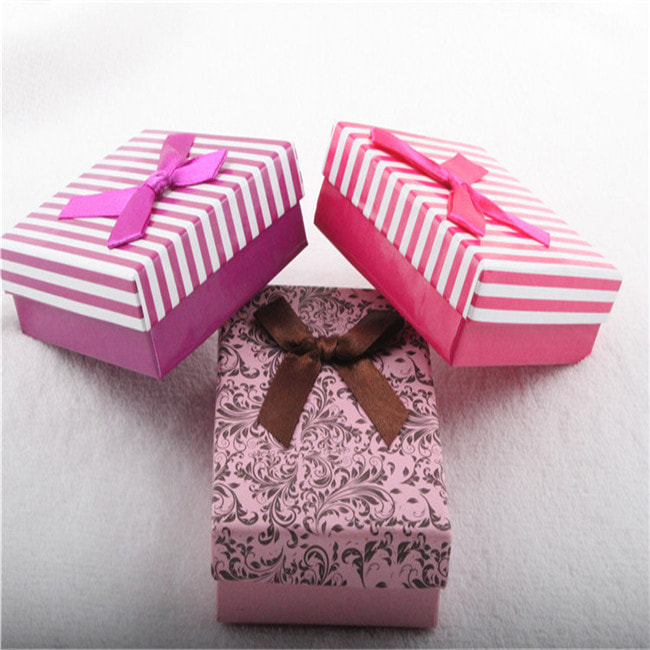 Ribbon Decorative Necklace Gift Boxes Wholesale
