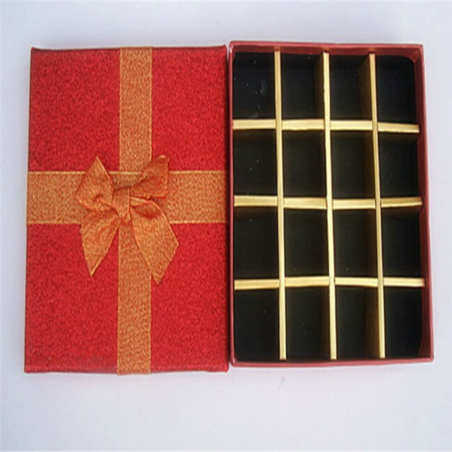 Wholesale Chocolate Gift Boxes With Golden Divider