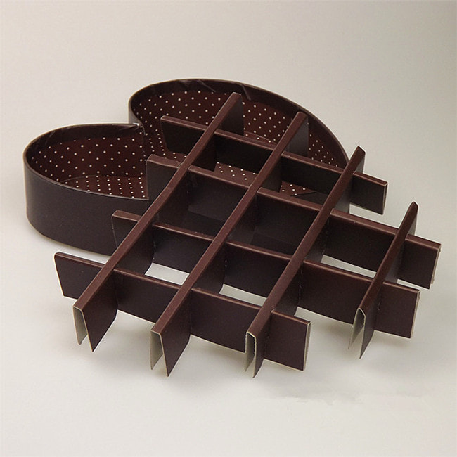 Cute Chocolate Boxes For Gift In Heart Shape