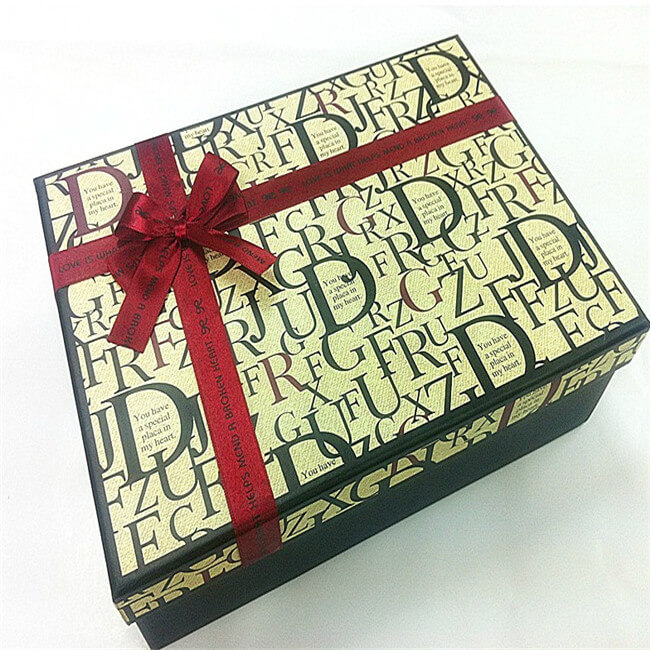 Christmas Chocolate Gift Box Manufacturers