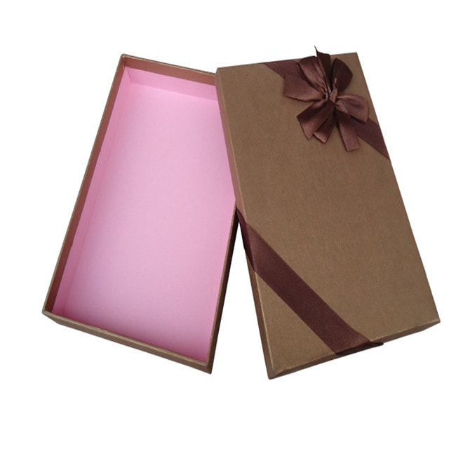 Barker Chocolate Box With Ribbon Decoration