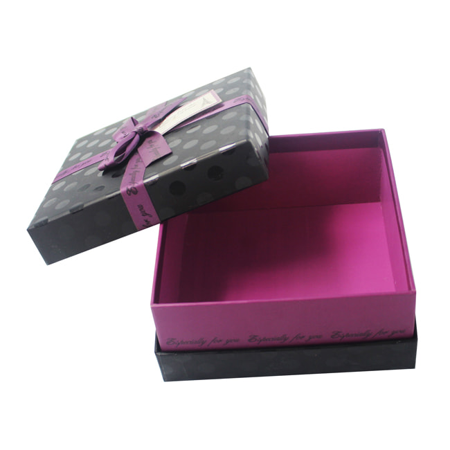 UV Coated Custom Gift Box Of Chocolates