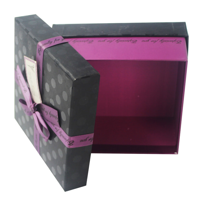 UV Coated Custom Gift Box Of Chocolates