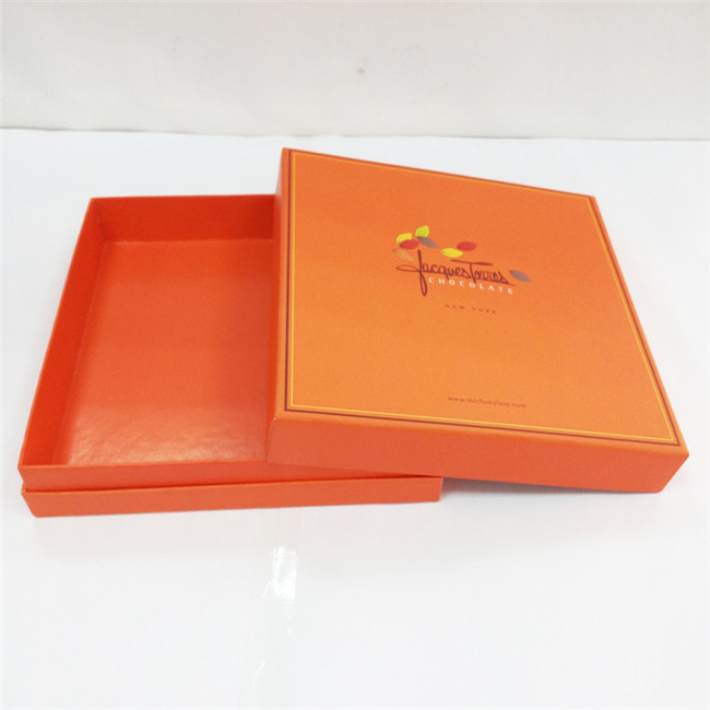 Wholesale Custom Fashion Printing Apparel Subscription Box